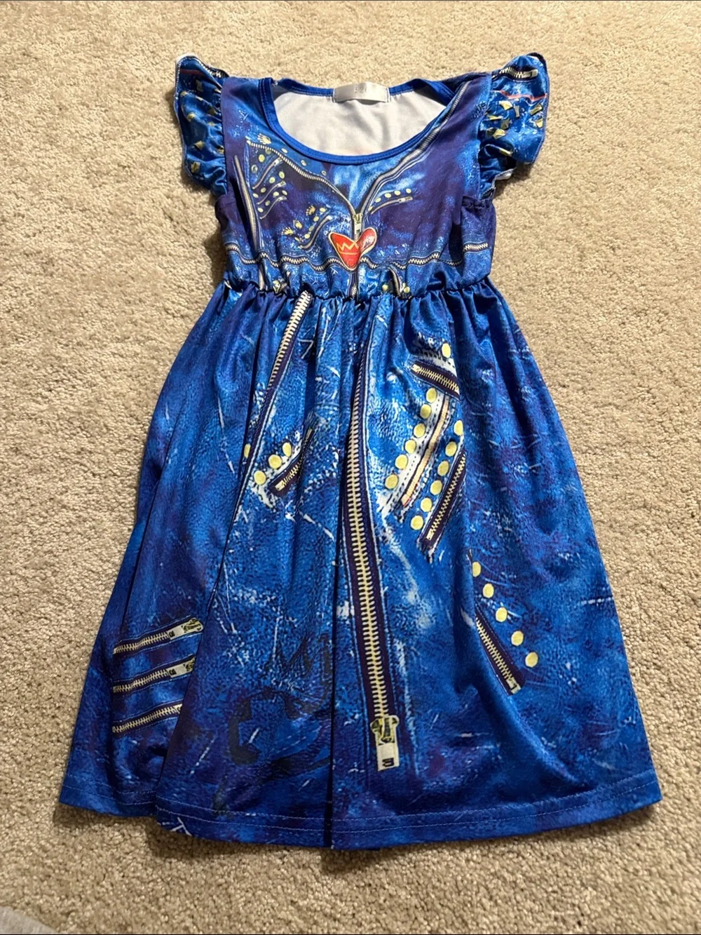 The Descendants Evie nightgown